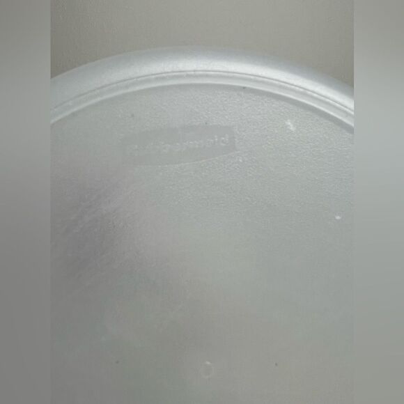 Rubbermaid Pitcher Pitchers Drink Containers No lid 1 gallon - Picture 4 of 4